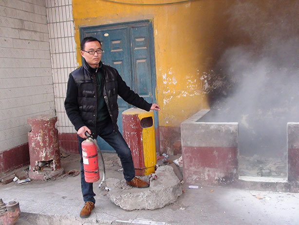 長(cháng)葛粵鑫客運公司消防演練,長(cháng)葛市粵鑫汽車(chē)運輸有限公司