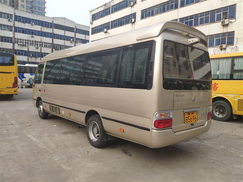 豐田考斯特商務(wù)會(huì)議用車(chē)